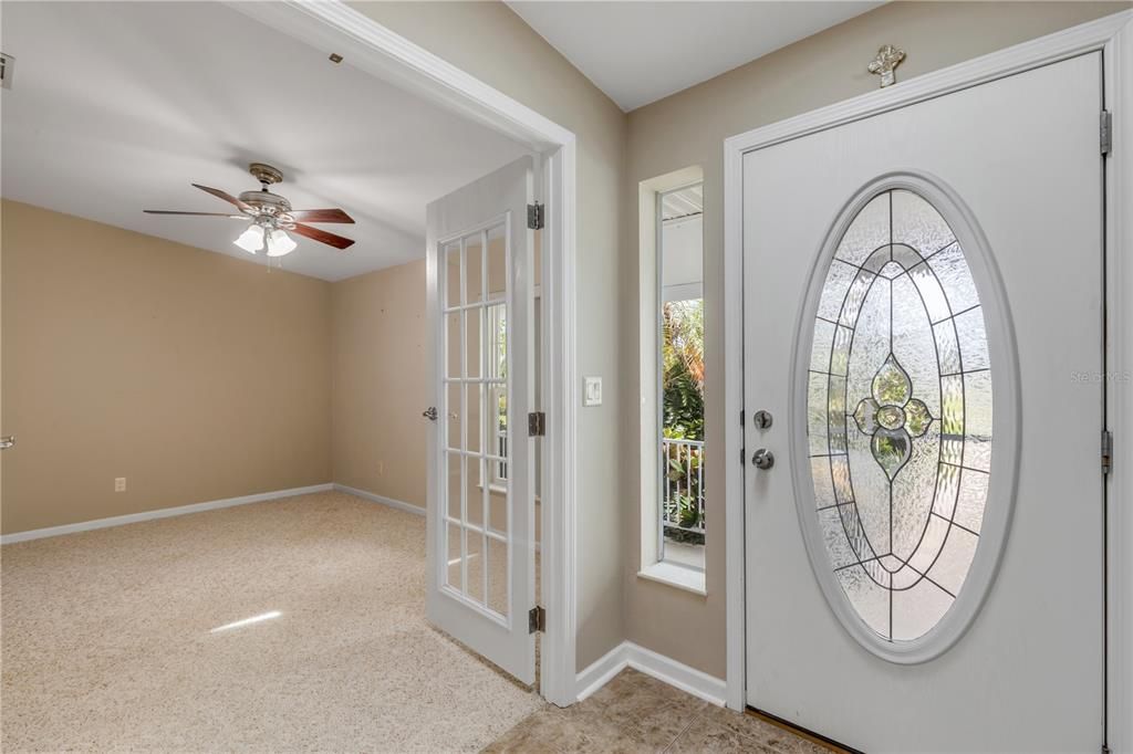 En Venta: $564,900 (3 camas, 2 baños, 1826 Pies cuadrados)