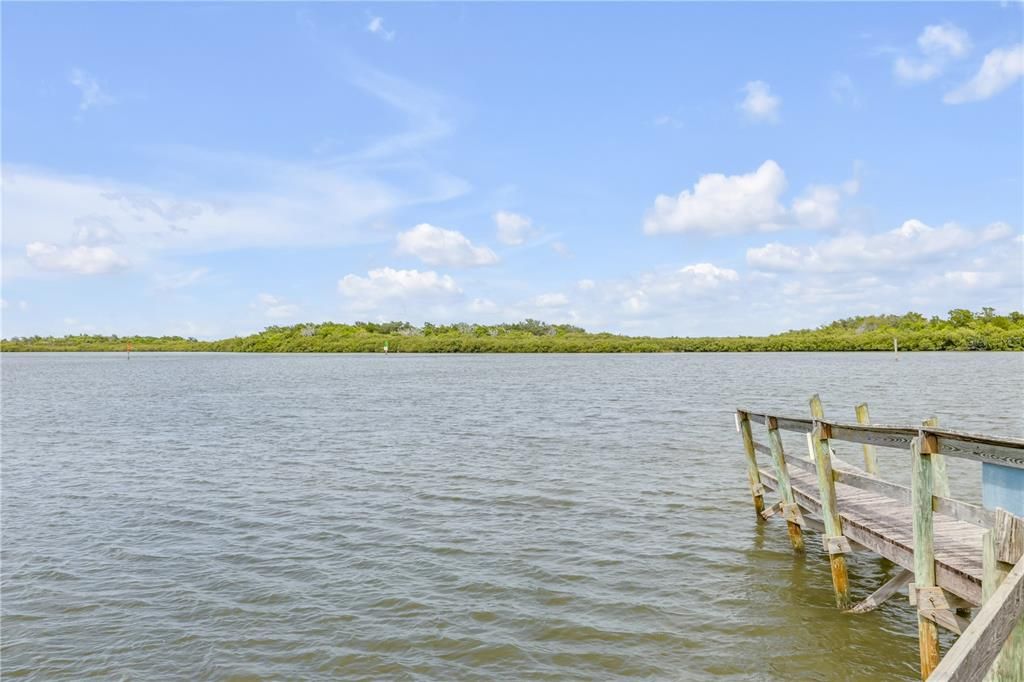 En Venta: $564,900 (3 camas, 2 baños, 1826 Pies cuadrados)