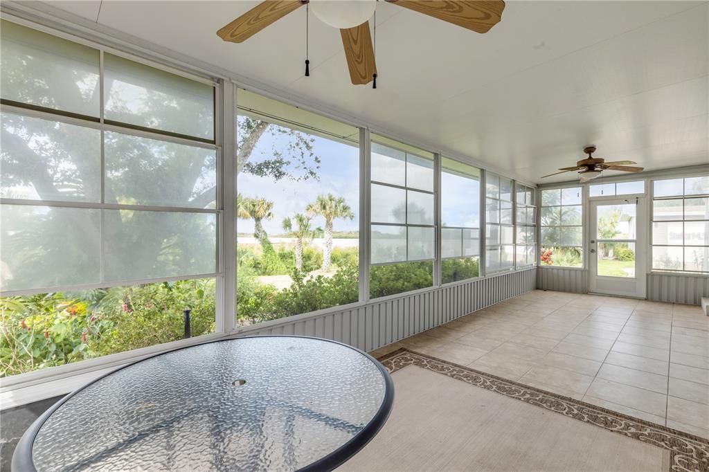 En Venta: $564,900 (3 camas, 2 baños, 1826 Pies cuadrados)