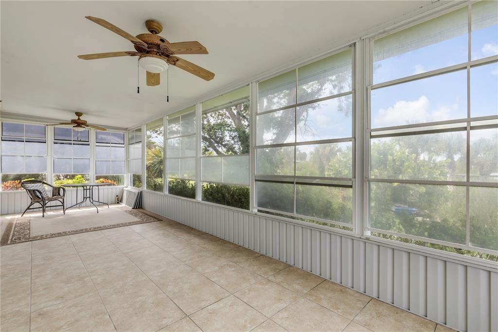 En Venta: $564,900 (3 camas, 2 baños, 1826 Pies cuadrados)