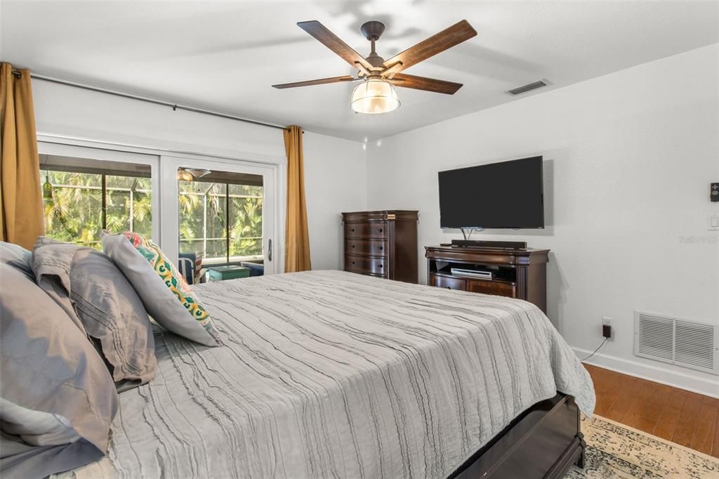 Active With Contract: $595,000 (3 beds, 2 baths, 1780 Square Feet)