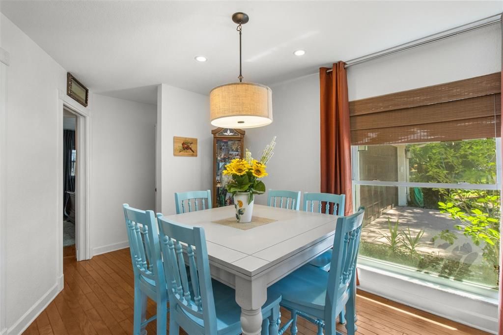 Active With Contract: $595,000 (3 beds, 2 baths, 1780 Square Feet)