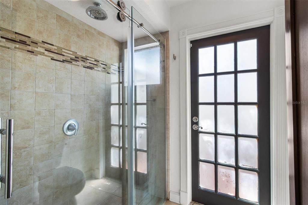 Active With Contract: $595,000 (3 beds, 2 baths, 1780 Square Feet)