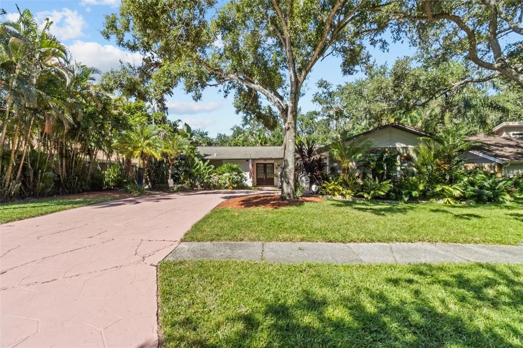 Active With Contract: $595,000 (3 beds, 2 baths, 1780 Square Feet)