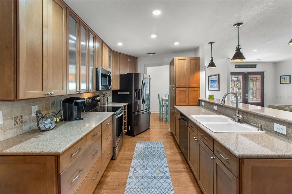 Active With Contract: $595,000 (3 beds, 2 baths, 1780 Square Feet)