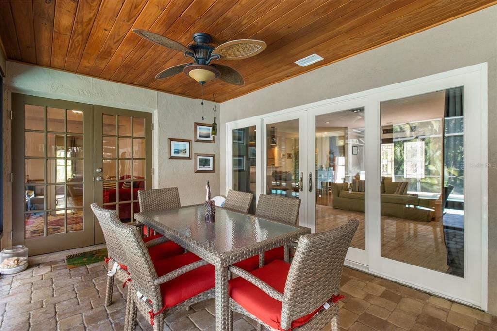 Active With Contract: $595,000 (3 beds, 2 baths, 1780 Square Feet)