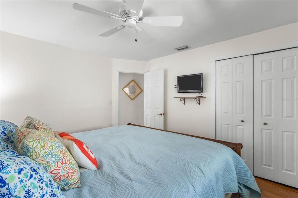 Active With Contract: $595,000 (3 beds, 2 baths, 1780 Square Feet)