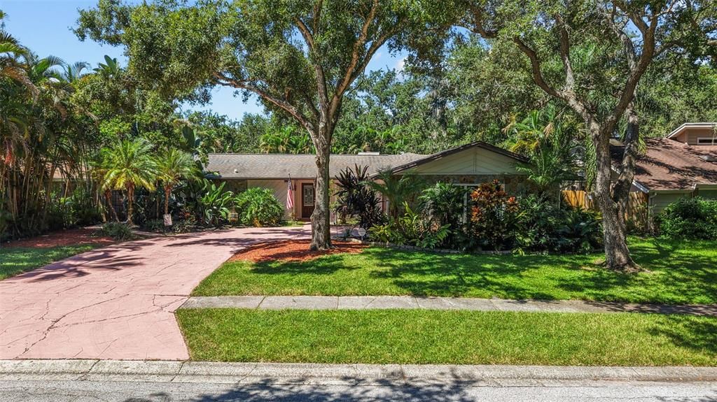 Active With Contract: $595,000 (3 beds, 2 baths, 1780 Square Feet)