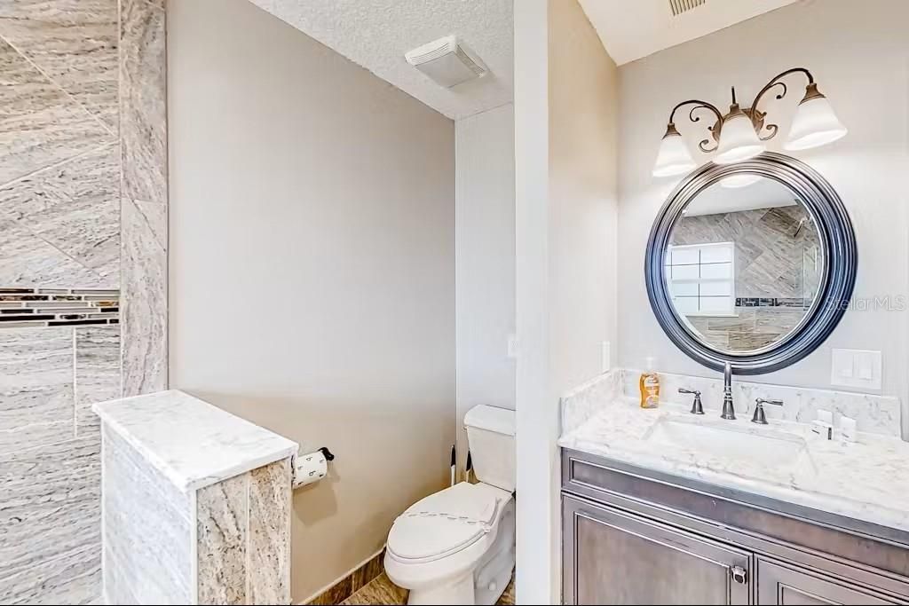 出租: $3,899 (5 贝兹, 4 浴室, 3328 平方英尺)