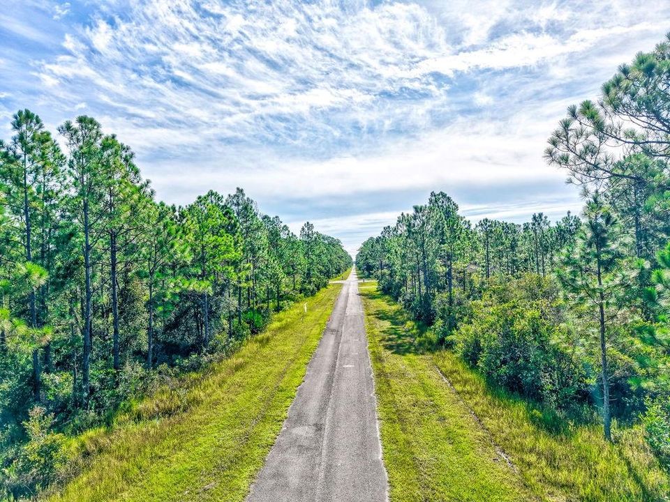 待售: $11,700 (0.50 acres)