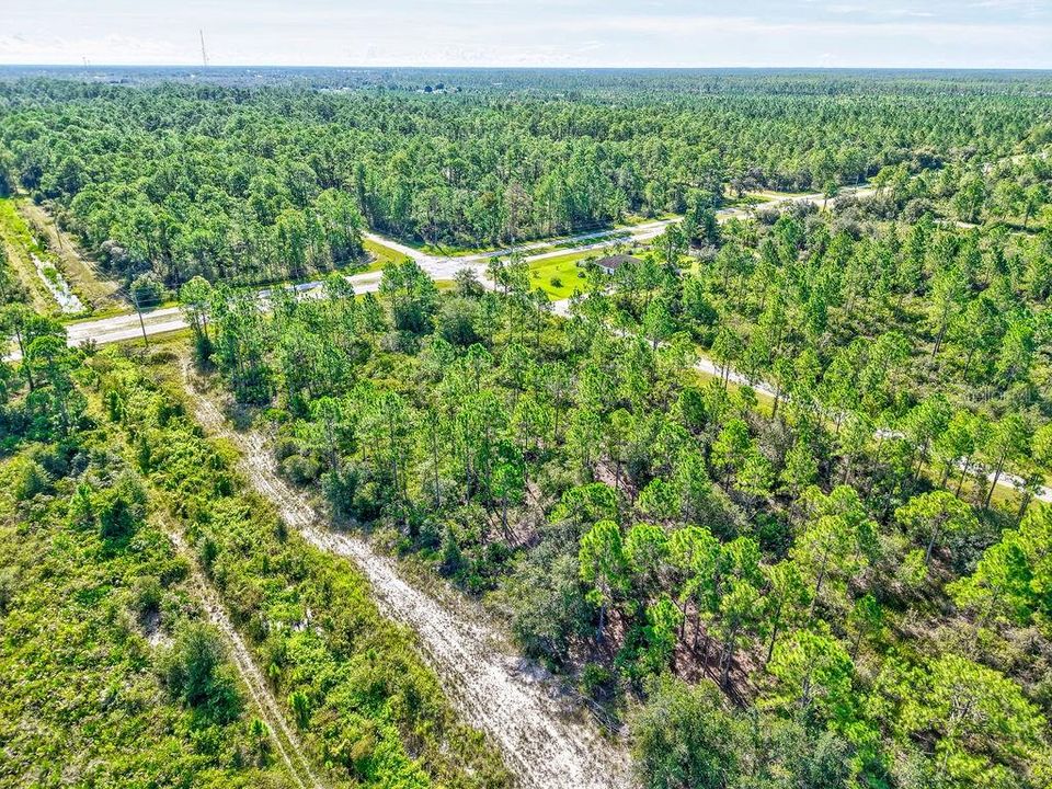 待售: $11,700 (0.50 acres)