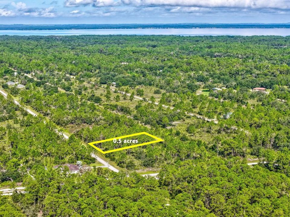 待售: $11,700 (0.50 acres)