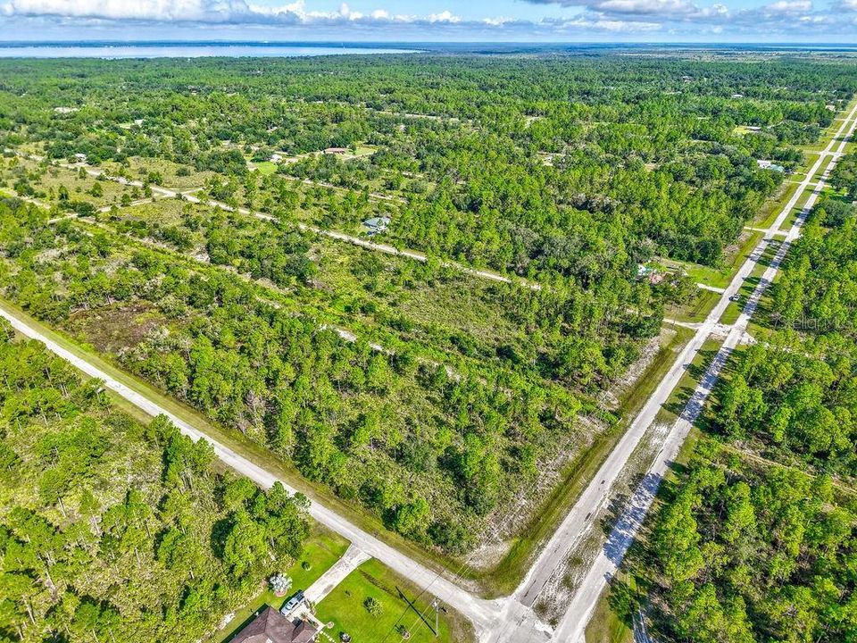 待售: $11,700 (0.50 acres)