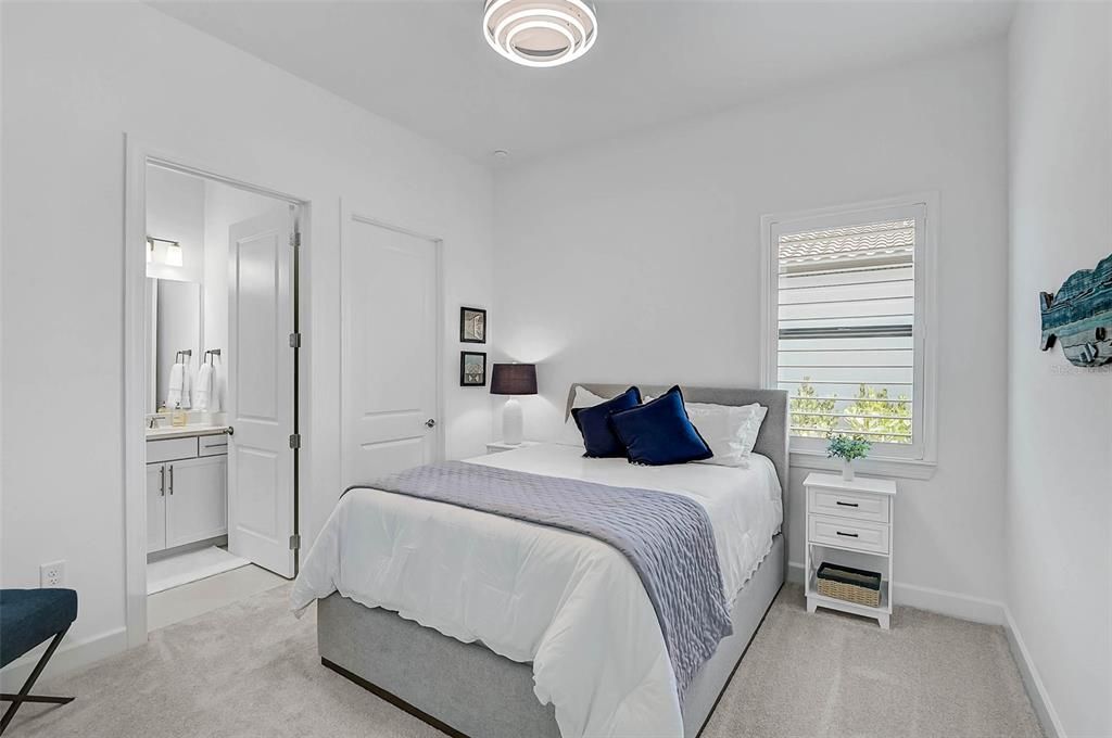 For Sale: $1,550,000 (3 beds, 3 baths, 3028 Square Feet)