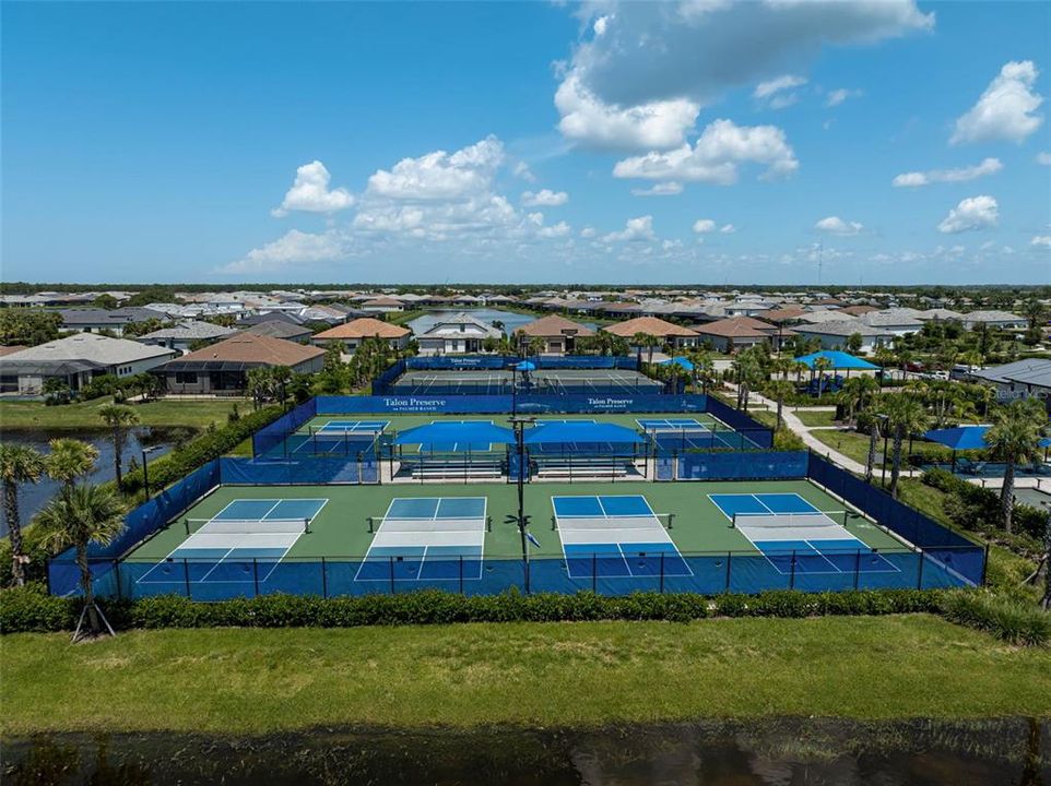 For Sale: $1,550,000 (3 beds, 3 baths, 3028 Square Feet)