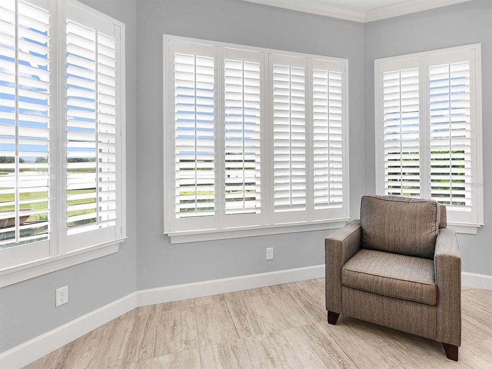 Под контрактом: $1,199,000 (3 спален, 3 ванн, 2340 Квадратных фут)