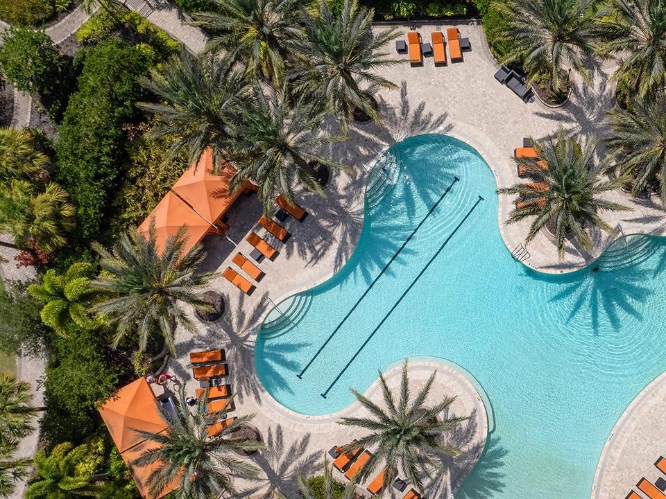 Под контрактом: $1,199,000 (3 спален, 3 ванн, 2340 Квадратных фут)