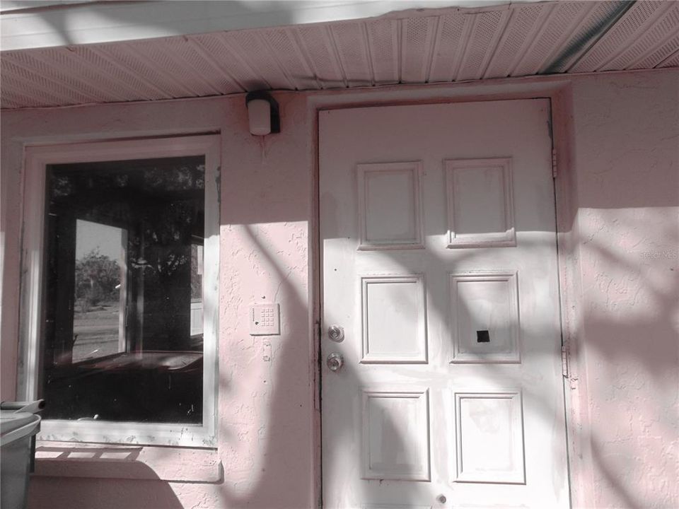 待售: $150,000 (4 贝兹, 0 浴室, 1344 平方英尺)