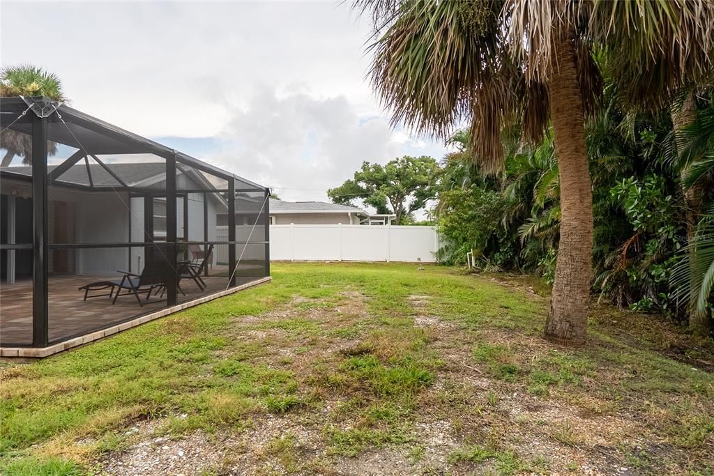 Под контрактом: $612,000 (2 спален, 2 ванн, 1013 Квадратных фут)