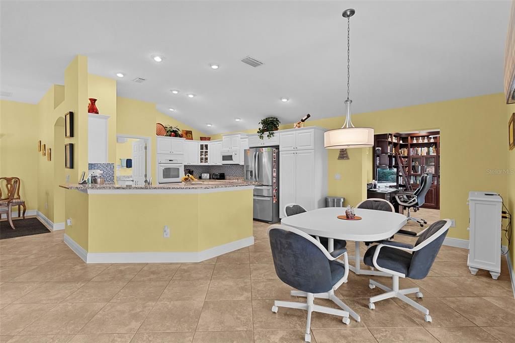 Active With Contract: $926,000 (3 beds, 2 baths, 2465 Square Feet)