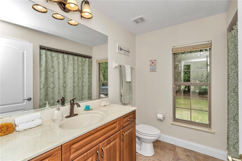 На продажу: $697,900 (3 спален, 2 ванн, 2607 Квадратных фут)