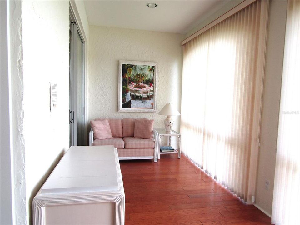 En Renta: $4,600 (2 camas, 2 baños, 1928 Pies cuadrados)