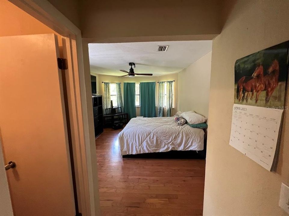 For Sale: $245,000 (4 beds, 2 baths, 2254 Square Feet)