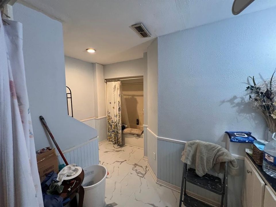 For Sale: $245,000 (4 beds, 2 baths, 2254 Square Feet)