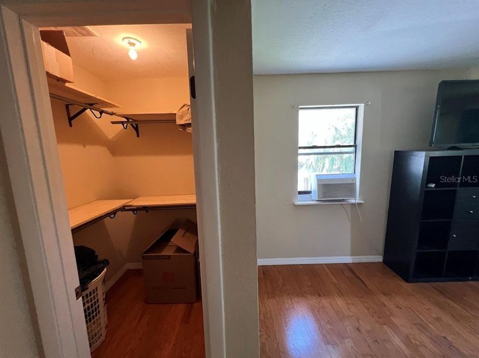 For Sale: $245,000 (4 beds, 2 baths, 2254 Square Feet)