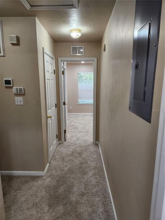 En Renta: $1,500 (3 camas, 3 baños, 1216 Pies cuadrados)