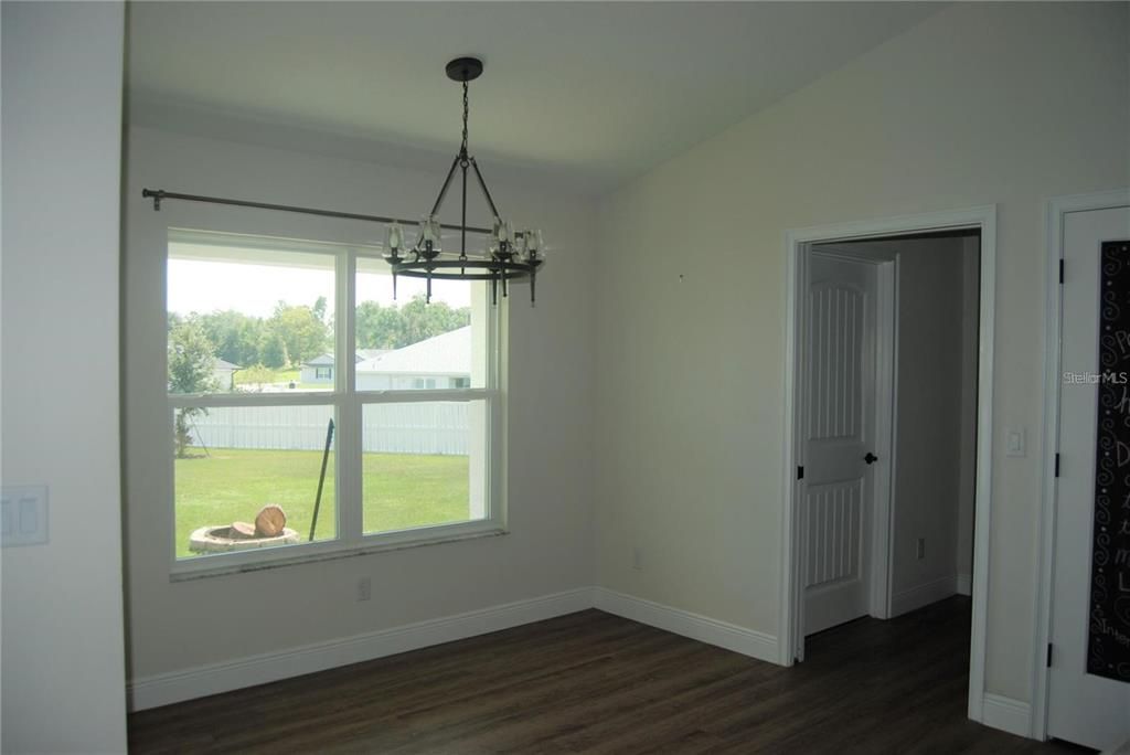 For Sale: $535,000 (3 beds, 2 baths, 2184 Square Feet)