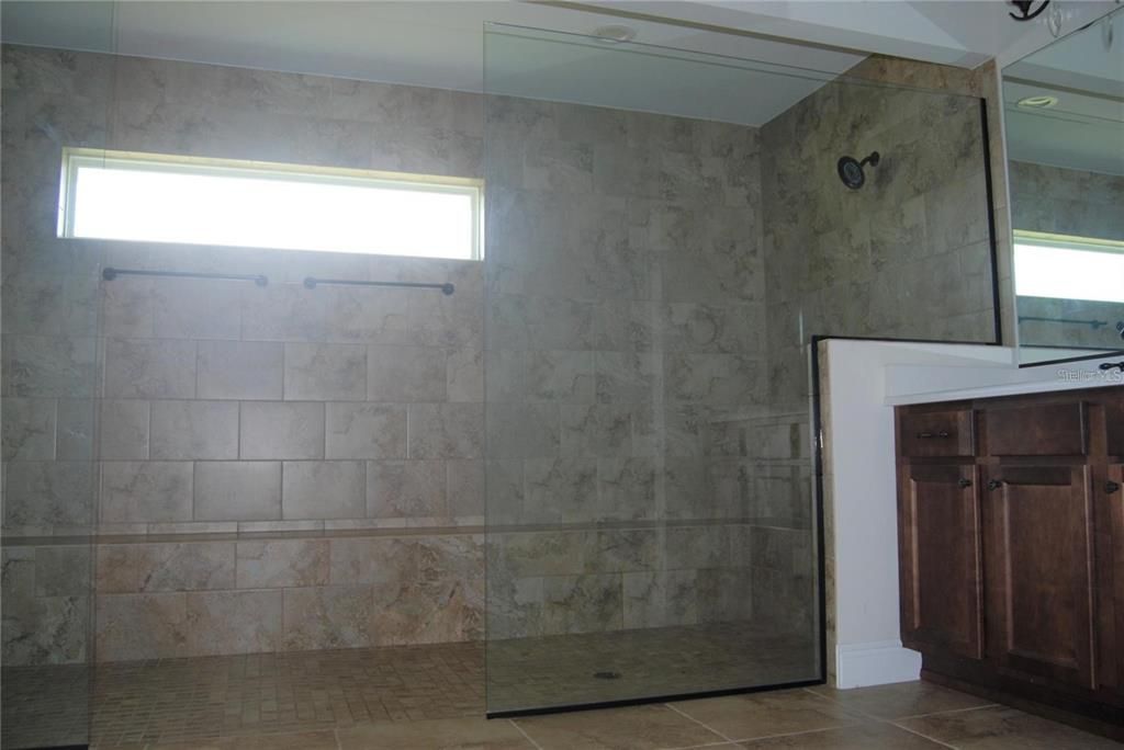 For Sale: $535,000 (3 beds, 2 baths, 2184 Square Feet)