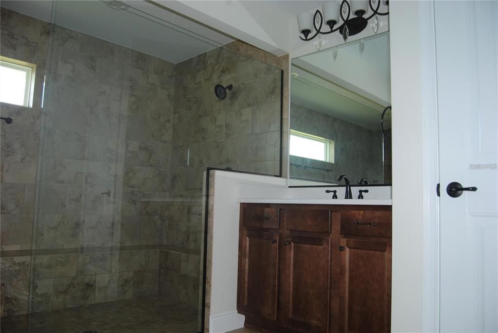 For Sale: $535,000 (3 beds, 2 baths, 2184 Square Feet)