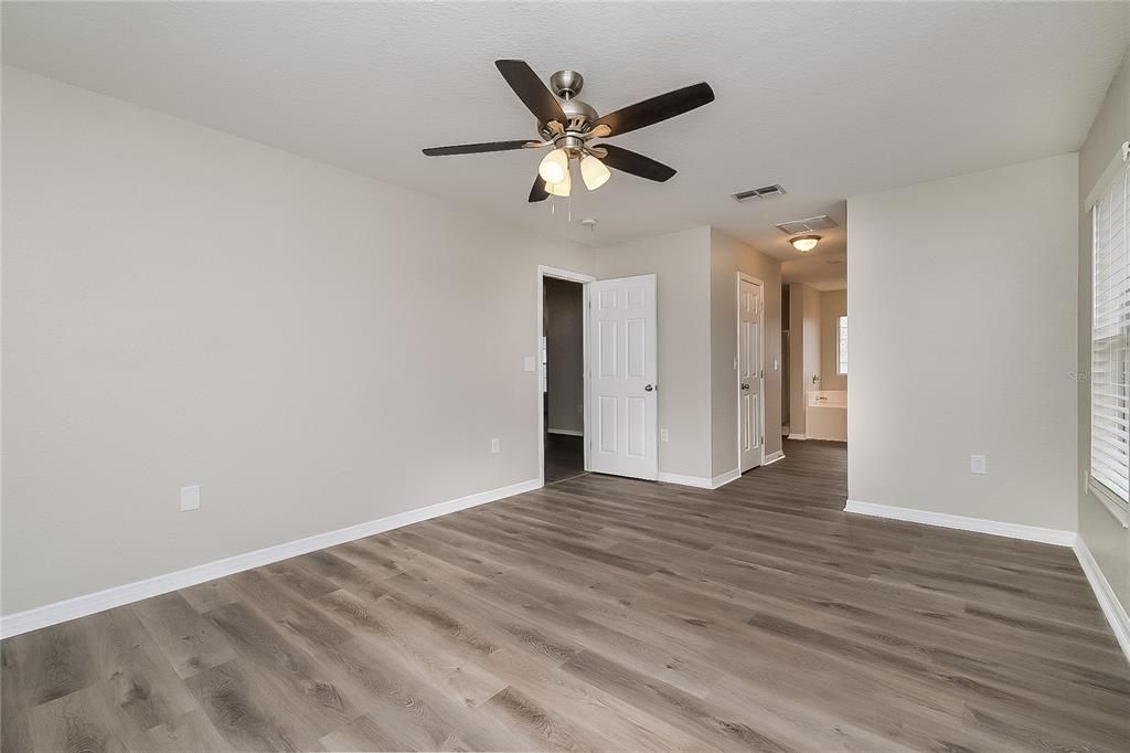 For Rent: $1,925 (3 beds, 2 baths, 1858 Square Feet)