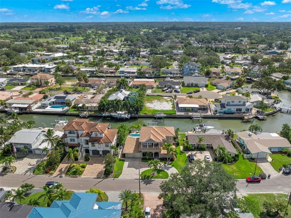 For Sale: $2,390,000 (5 beds, 4 baths, 2878 Square Feet)