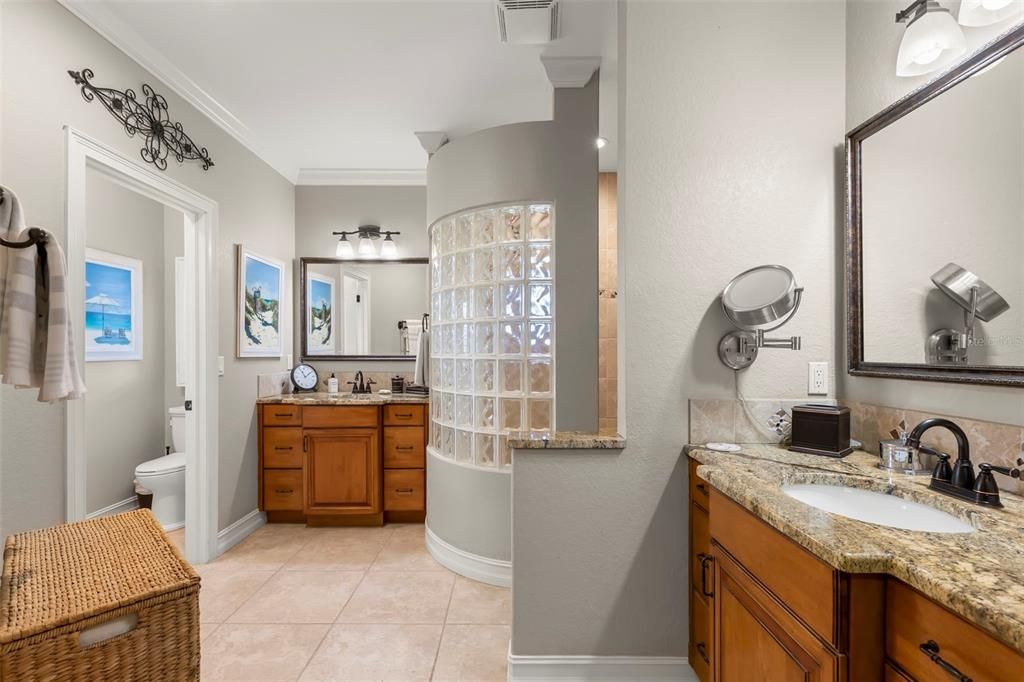 For Sale: $2,390,000 (5 beds, 4 baths, 2878 Square Feet)