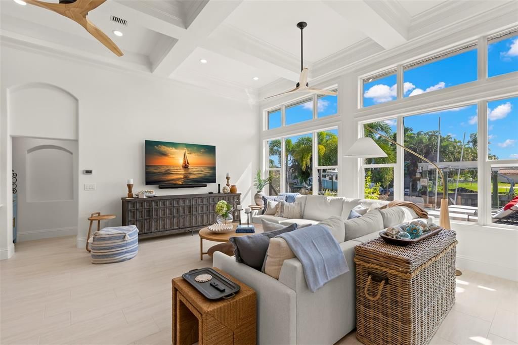 For Sale: $2,390,000 (5 beds, 4 baths, 2878 Square Feet)