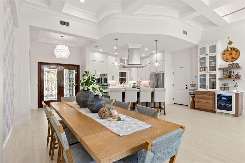 For Sale: $2,390,000 (5 beds, 4 baths, 2878 Square Feet)