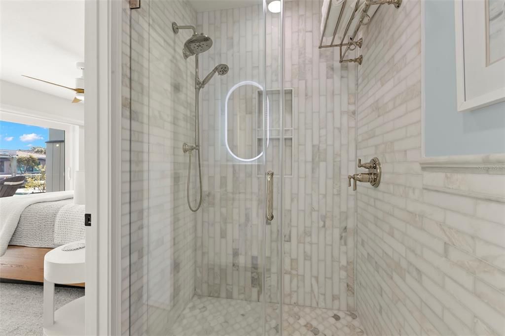 For Sale: $2,390,000 (5 beds, 4 baths, 2878 Square Feet)