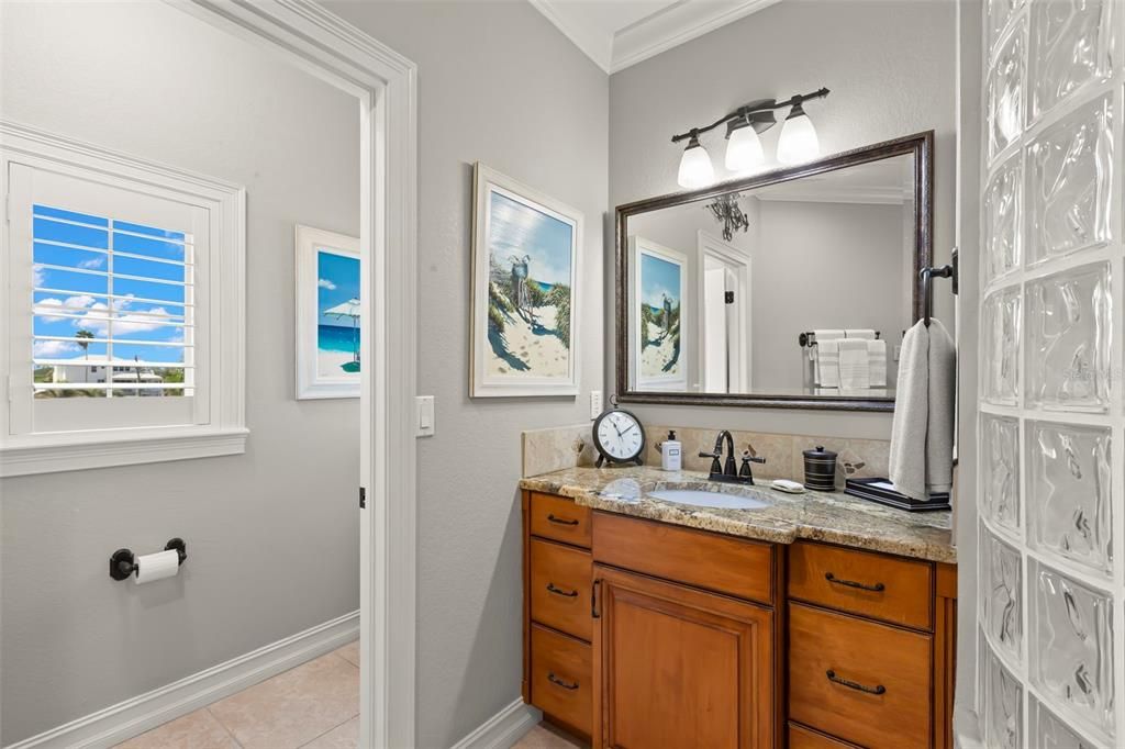 For Sale: $2,390,000 (5 beds, 4 baths, 2878 Square Feet)