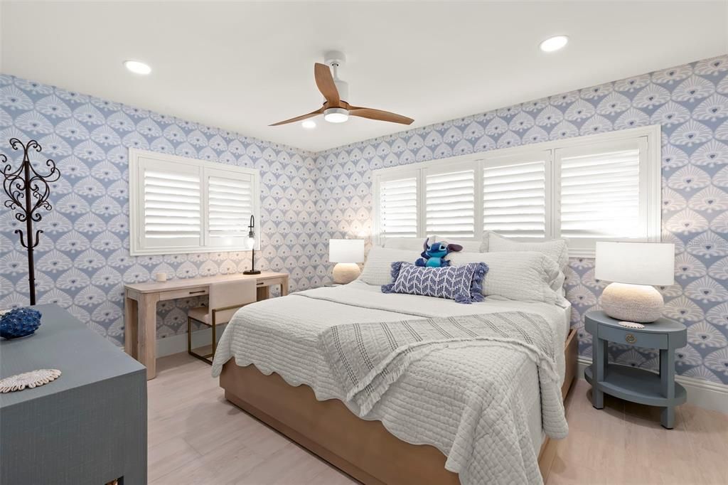 For Sale: $2,390,000 (5 beds, 4 baths, 2878 Square Feet)