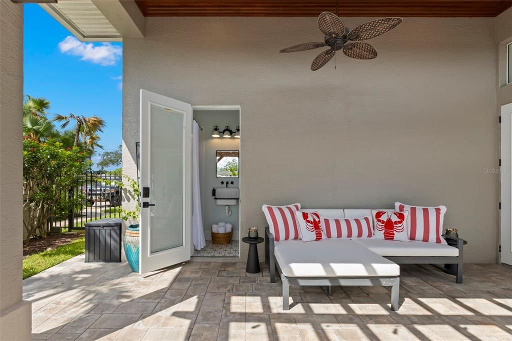 For Sale: $2,390,000 (5 beds, 4 baths, 2878 Square Feet)