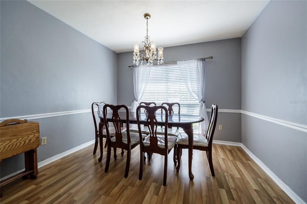 En Venta: $359,000 (3 camas, 2 baños, 1831 Pies cuadrados)