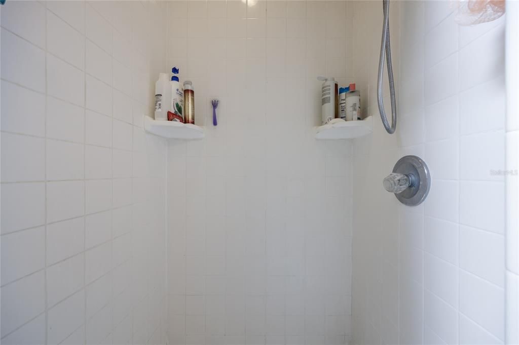 En Venta: $359,000 (3 camas, 2 baños, 1831 Pies cuadrados)