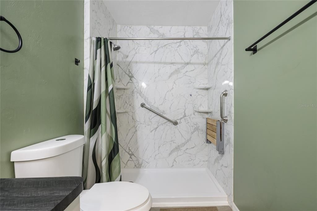 En Venta: $359,000 (3 camas, 2 baños, 1831 Pies cuadrados)