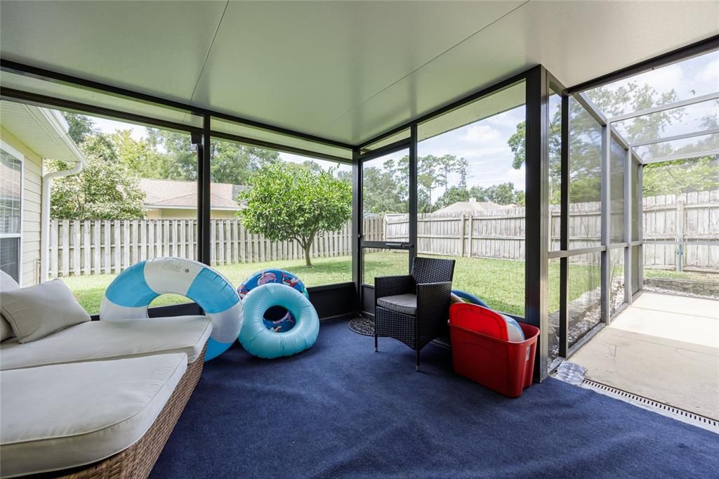 En Venta: $359,000 (3 camas, 2 baños, 1831 Pies cuadrados)