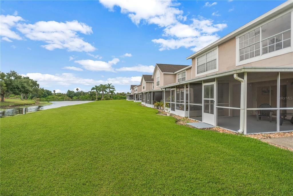 For Sale: $246,900 (2 beds, 2 baths, 1496 Square Feet)