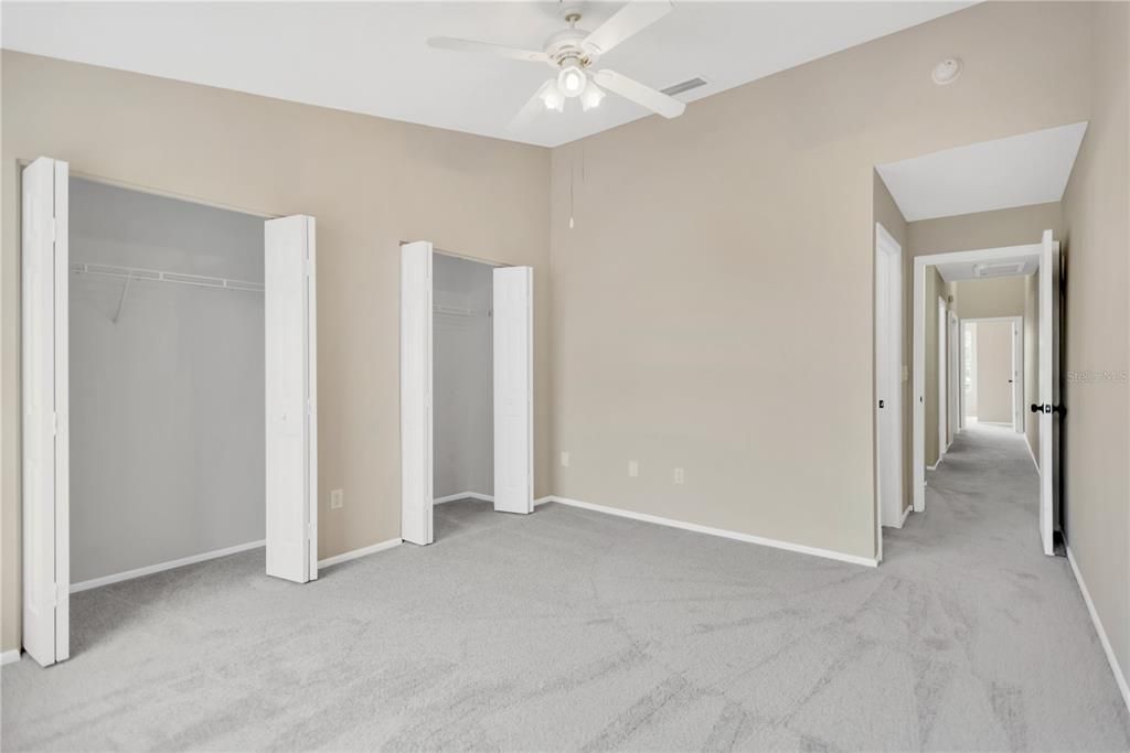 For Sale: $246,900 (2 beds, 2 baths, 1496 Square Feet)