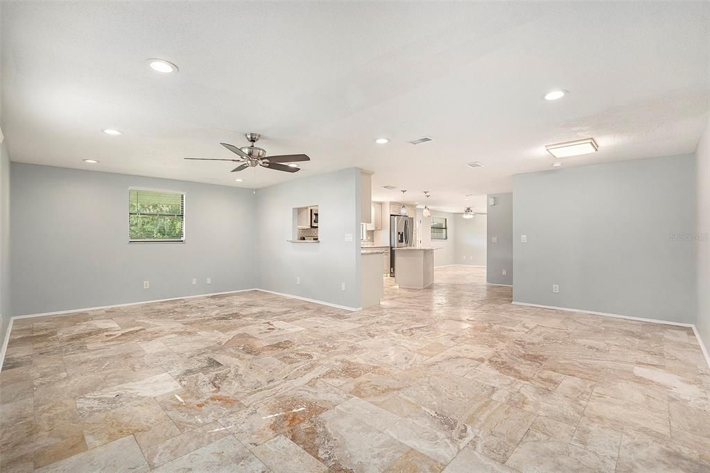 En Venta: $390,000 (3 camas, 2 baños, 1464 Pies cuadrados)