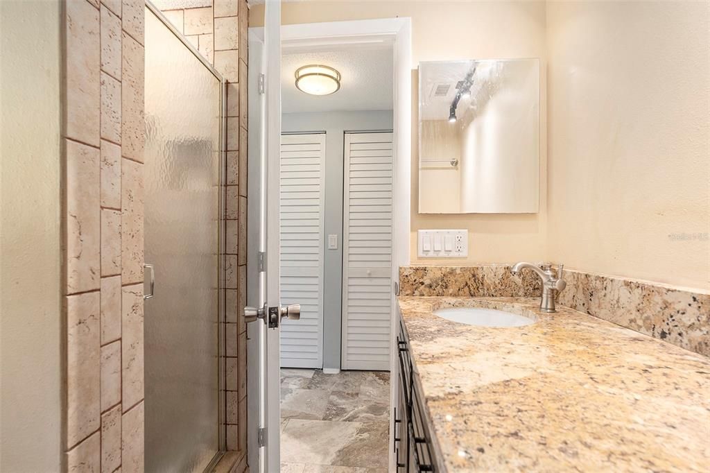 En Venta: $390,000 (3 camas, 2 baños, 1464 Pies cuadrados)